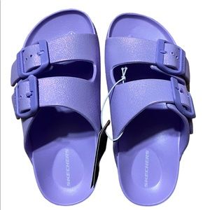 Sketchers Foamies sandals—new